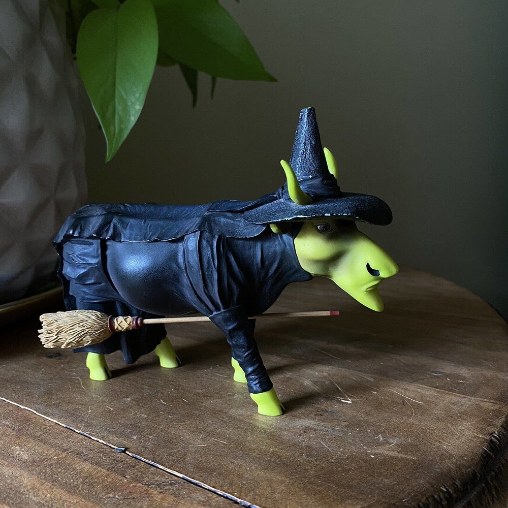 Whimsical Witch Cow Figurine – Cow Parade